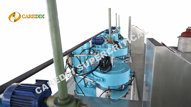 800L(200Lx4) Industrial Scale Supercritical Co2 Extraction Machine